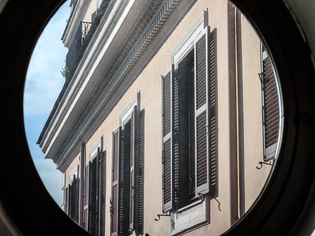 Casa Di Santa Francesca Romana A Ponte Rotto Luaran gambar